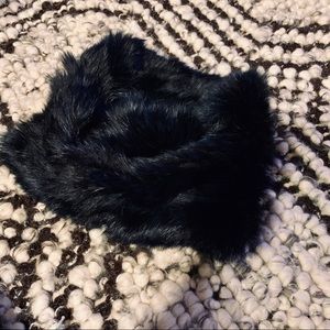 Barney’s New York rabbit fur collar / scarf